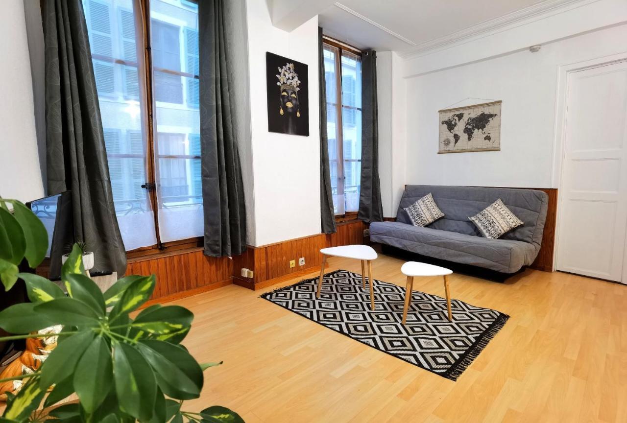 Charmant T2 Meuble Quartier Chateau De Pau Extérieur photo