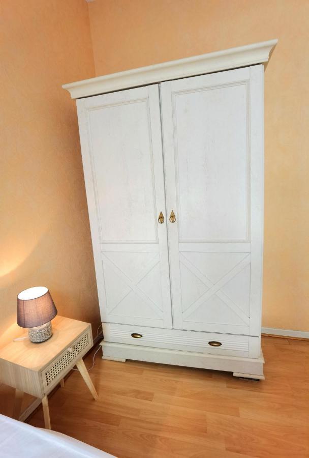 Charmant T2 Meuble Quartier Chateau De Pau Extérieur photo