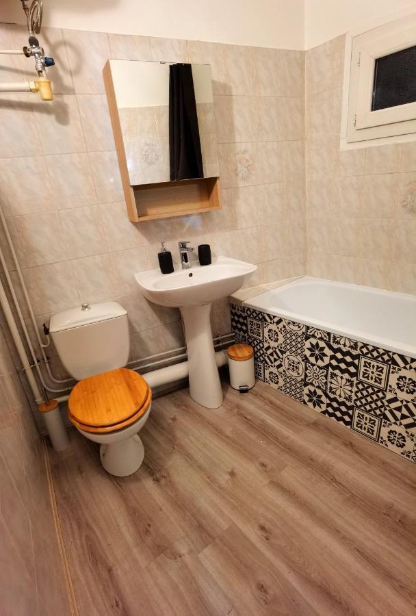 Charmant T2 Meuble Quartier Chateau De Pau Extérieur photo